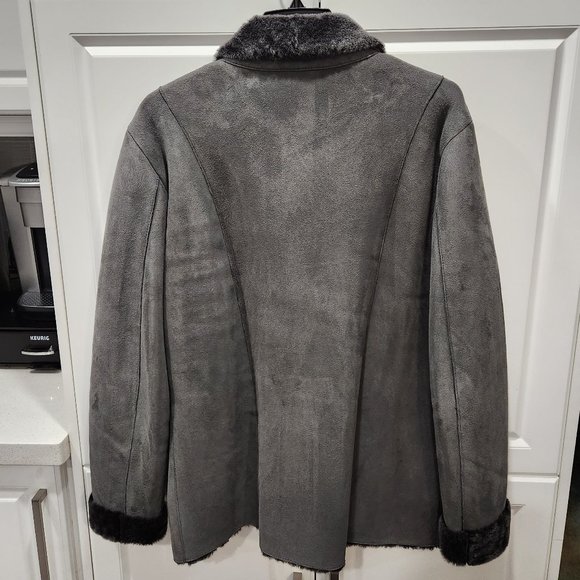 EMPORIO ARMANI Lamb Leather Shearling Jacket - Picture 8 of 16